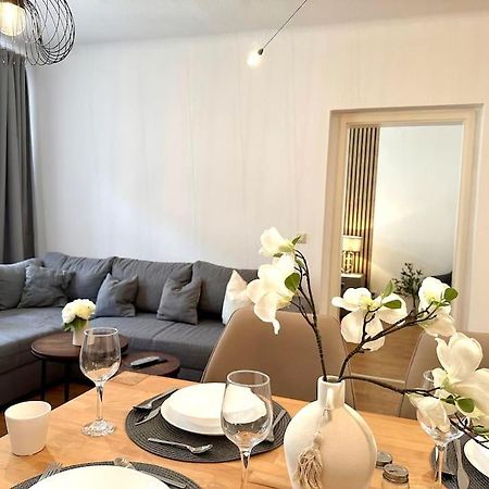 Modern Eingerichtete Wohnung Im Stadtzentrum Zittau Kostenloser Parkplatz מראה חיצוני תמונה