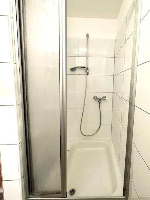 Modern Eingerichtete Wohnung Im Stadtzentrum Zittau Kostenloser Parkplatz מראה חיצוני תמונה