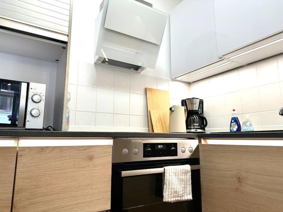 Modern Eingerichtete Wohnung Im Stadtzentrum Zittau Kostenloser Parkplatz מראה חיצוני תמונה